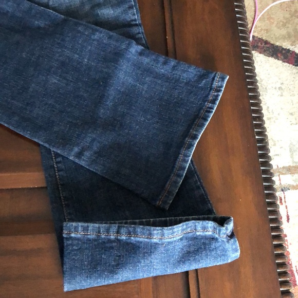 Women’s size 8M 515 boot cut Levi’s blue jeans - Picture 2 of 12